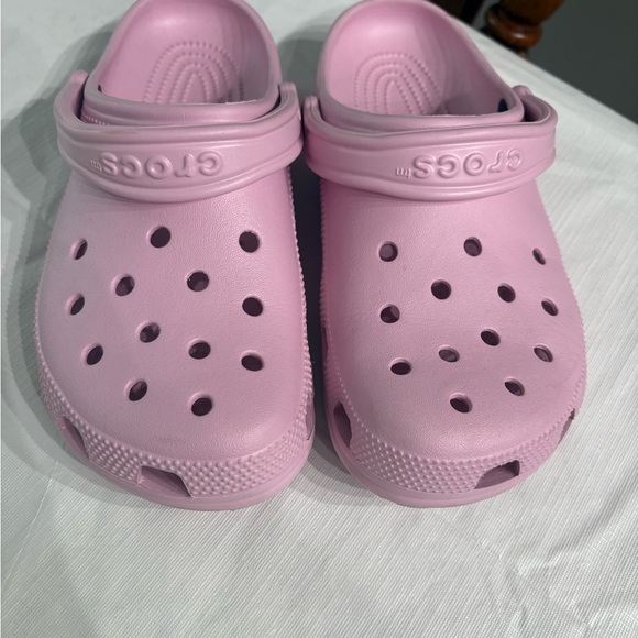 CROCS Light Pink Women's Sandals - Picture 1 of 4